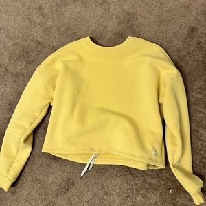 Vuori Cropped Sweatshirt